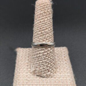 Size 8.75 Sterling Silver Quality Unisex Bright Band Ring A7060